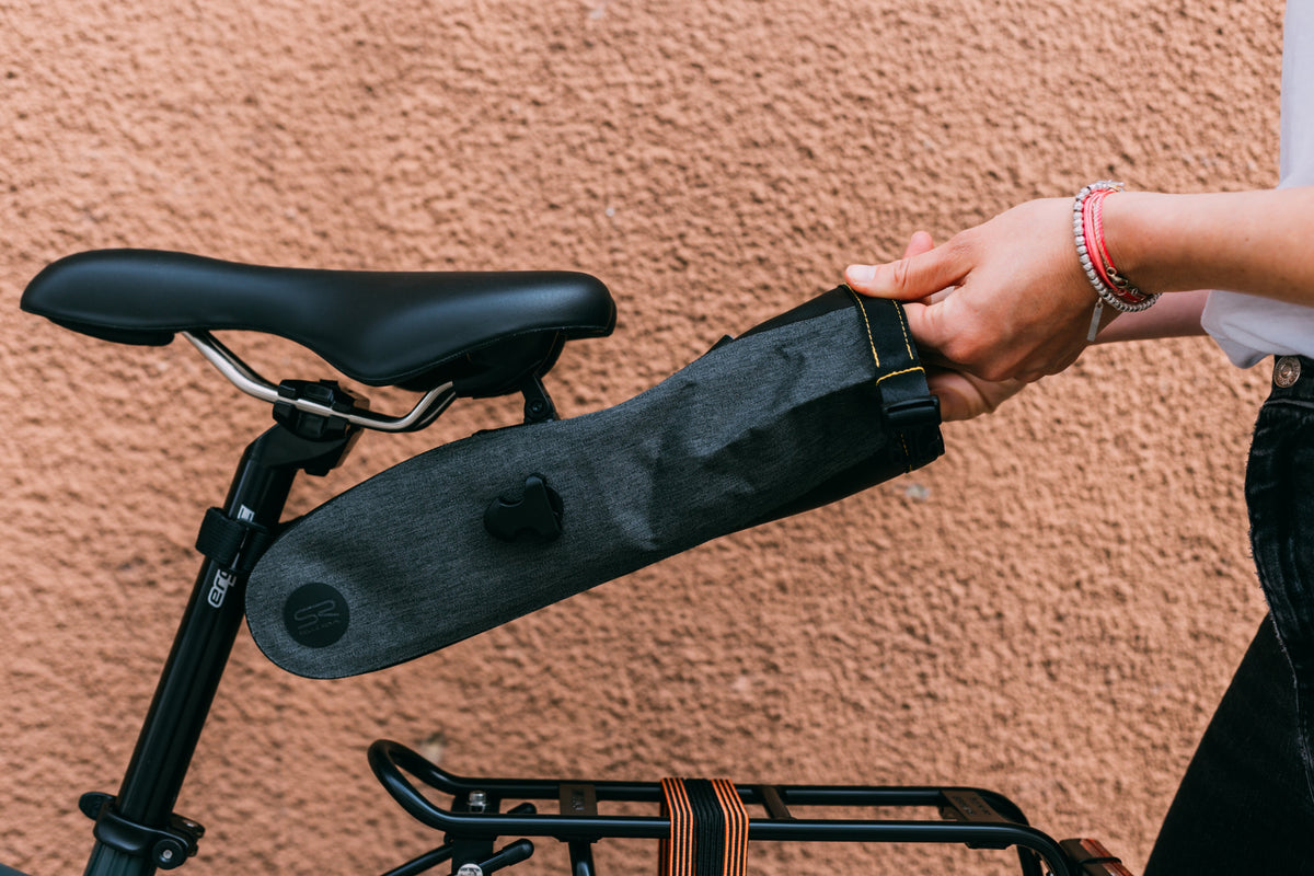 BAGS400A00000_SADLEBG0010_25_selle-royal_saddle-bag-large-vicenza-2022-9.jpg