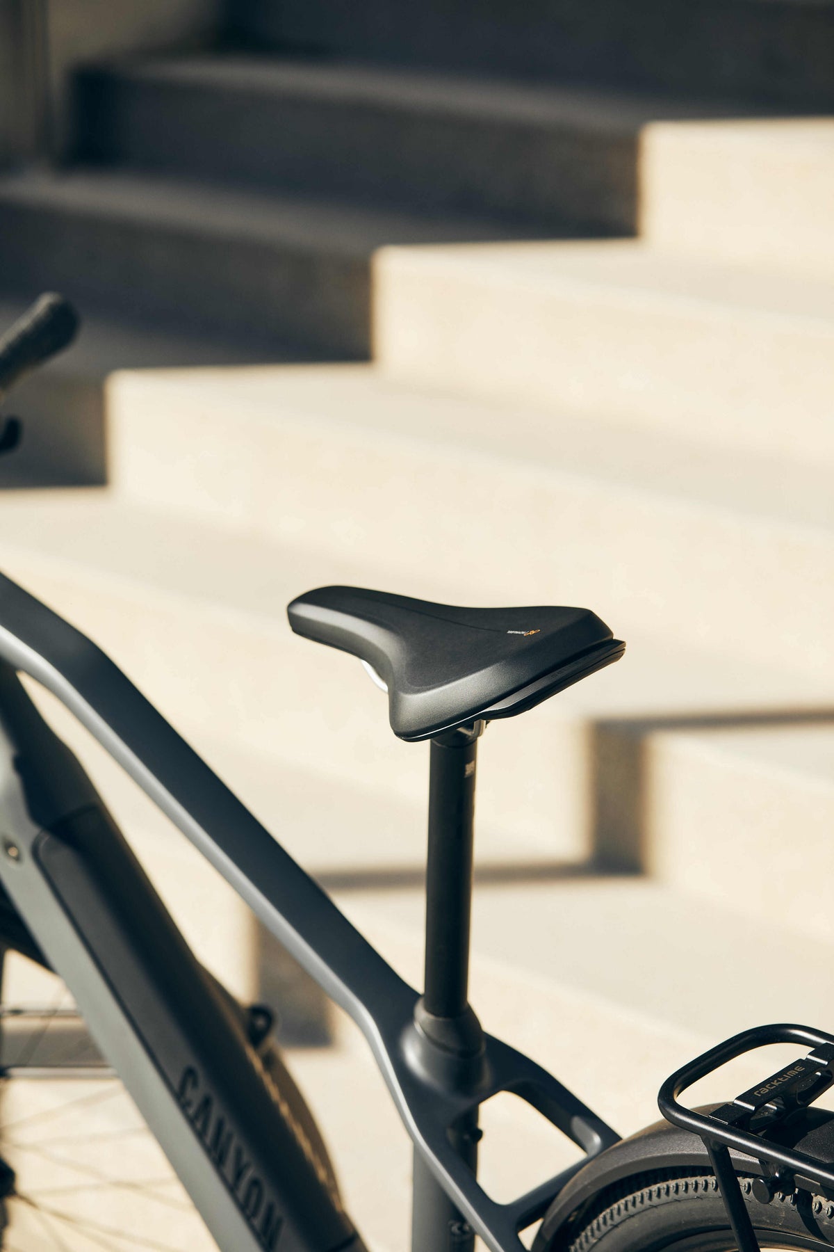 94C7UR0A05X37_94C7UR0A05X37_19_selle-royal_on-munich-2022-urban-26.jpg