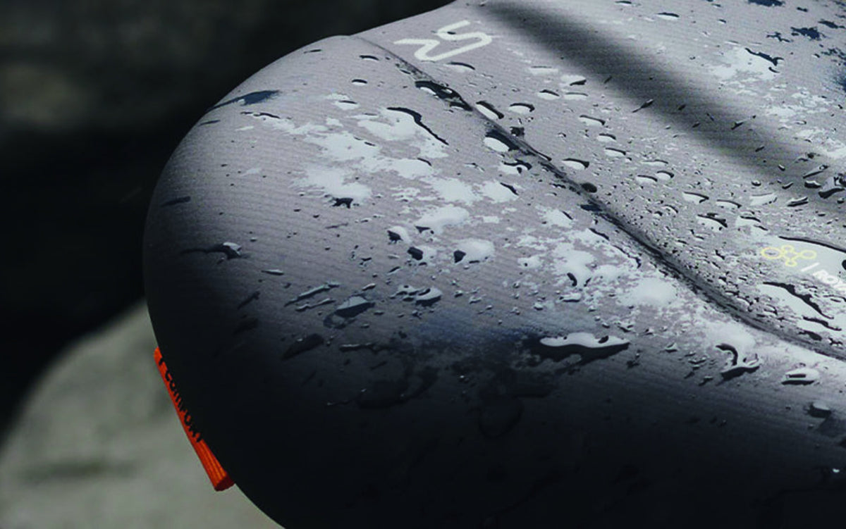 54D3UE0A05X38_54D3UE0A05X38_14_selle-royal_EXPLORA-RELAXED-WATER-RESISTANT.jpg