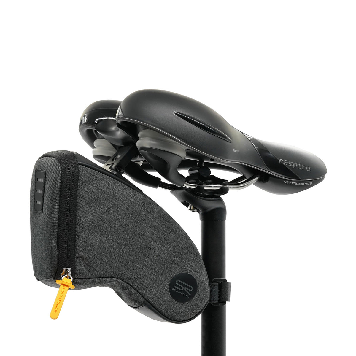BAGS300A00000_SADLEBG0010_3_selle-royal_saddle-bag-medium-ics.jpg