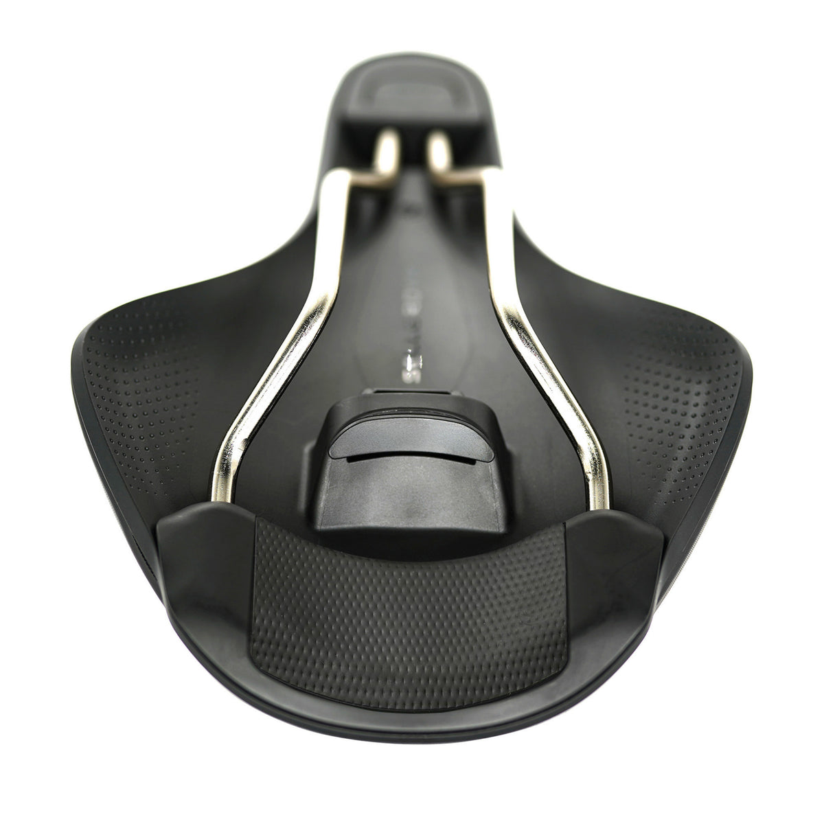 94C7UR0A05X37_94C7UR0A05X37_7_selle-royal_on-athletic-wings_detail.jpg
