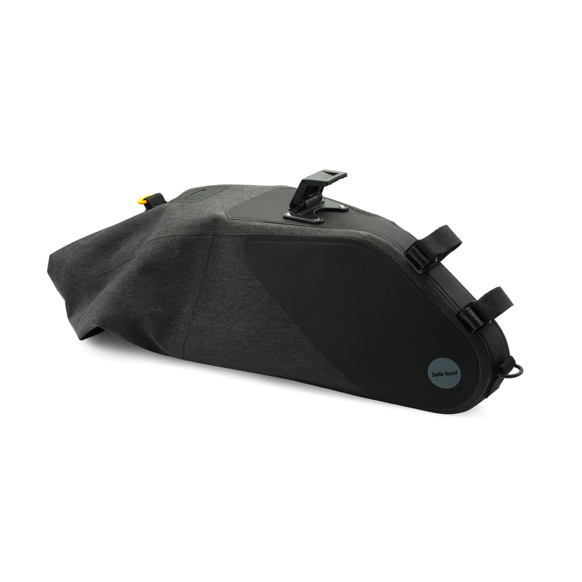 BAGS500A00000_SADLEBG0010_2_selle-royal_saddle-bag-extra-large-3-4_back.jpg