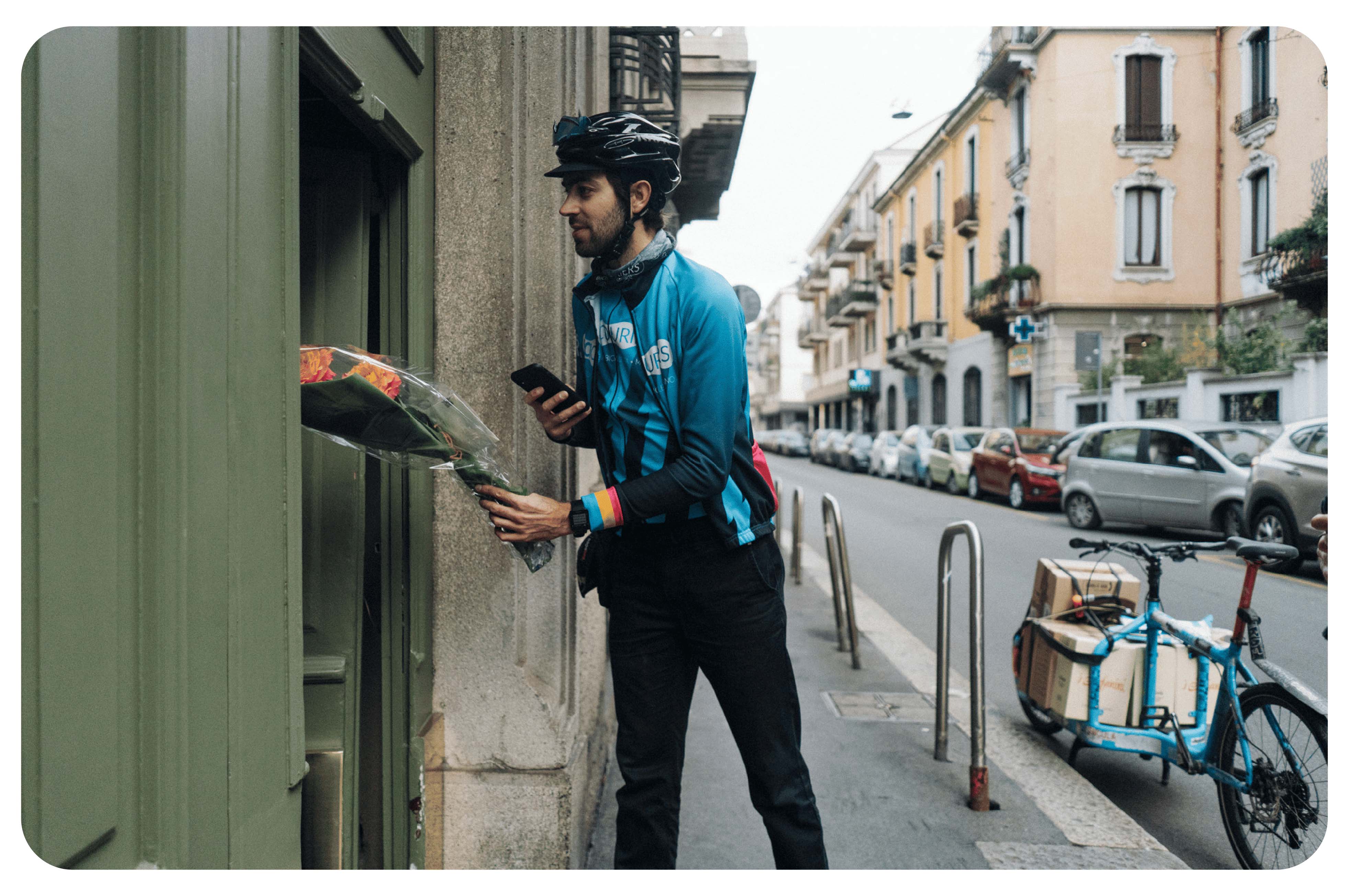 A cyclist riding in the nature | Blog Selle Royal